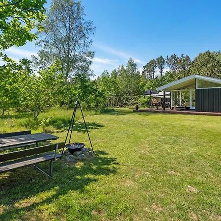 Lovely In With Kitchen *