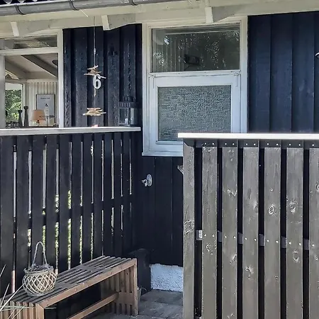 Lovely In With Kitchen בית נופש Jerup