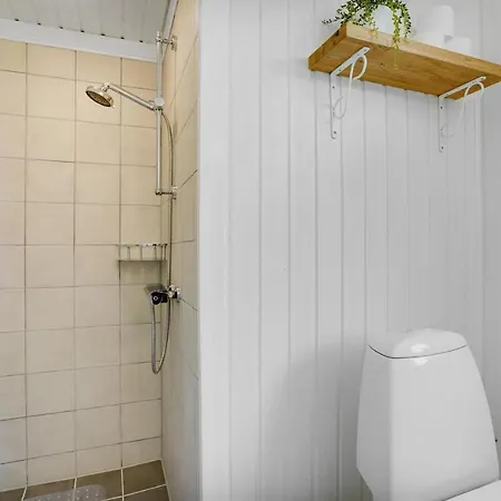 Lovely In With Kitchen בית נופש *