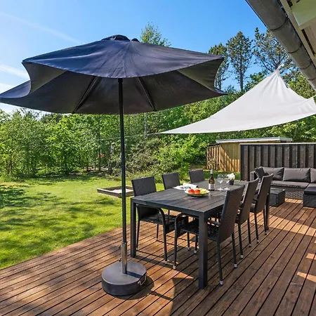 Lovely In With Kitchen בית נופש *